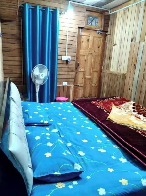 Sandeep Home Stay, Chakrata Hotels near Thana Danda