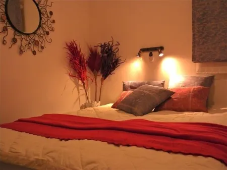 Gorgeous 2 Bedroom Kosher  Apt. in Nachlaot, Adjacent to Town