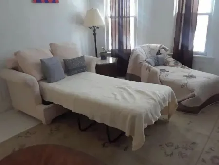 Cozy 1 Bedroom in Highland Square, pets welcome!! Отели в г. Акрон