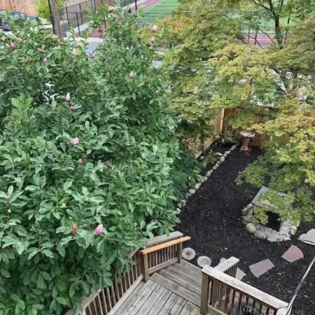 SERENITY IN THE CITY - 5 BR College Ave by F & M