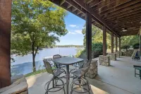 Mi Casa, Su Casa by Avantstay Lakefront Escape