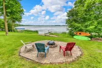 Cabin on Pearl Lake minutes from DL