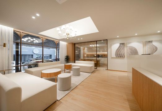 성신여대역 우디 외관 또는 로비