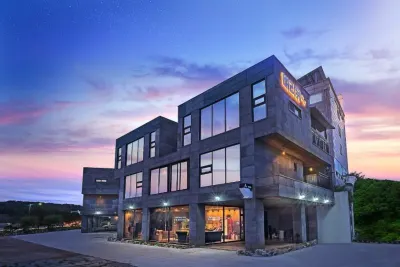 Daebudo (Yeongheungdo) Byeoriyu Pension 甕津郡住宿飯店