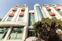 Gapyeong Crasi Hoteles cerca de Isla de Nami