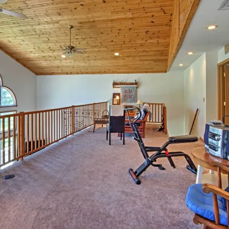 Waterfront Vandalia House w/ Dock on Donnell Lake!