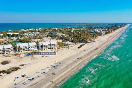 South Seas Beach Villa 2535 Home Отели в г. Captiva