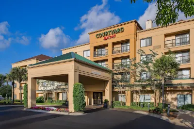 Courtyard North Charleston Airport/Coliseum Hotels in North Charleston