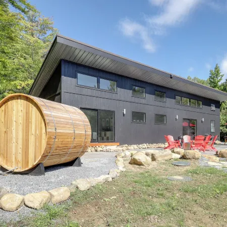 Adirondack Cabin Near Whiteface Mountain Resort!