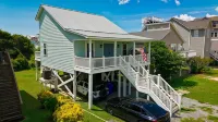 Escape to Coastal Comfort at Sperm Whales and Mermaid Tails!! - 3-Star