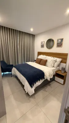 Bilans Apartments Hotels in Roman Ridge