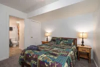 Yosemite Aviary and Quail Within Yosemite - 2 Separate Units, Up To 14 Guests! - Bjergudsigt