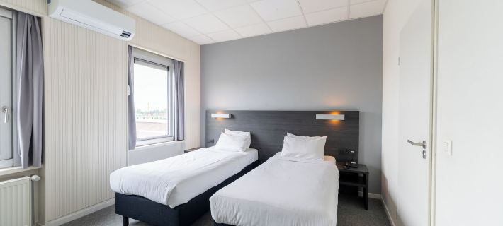 Antwerp Harbour Hotel Hotel di Antwerp