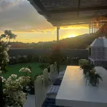 Miguels Seaview Corner Hotels in Canhas