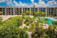 Atlantic Paradise by AvantStay Great Location w Balcony Outdoor Dining Shared Pool Hot Tub