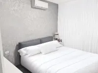 Jacuzzi Beach Suite W/ Gym: 4 rooms + Huge Balcony Hotels in Ashkelon