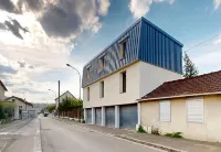 Apartment Grand Standing x1f340; Hotels in Épinay-sur-Seine