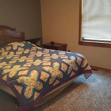 2-bedroom cabin 19 miles N of Lewistown MT that sleeps 10-11 people.