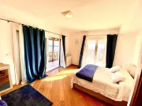 VILLA CALA REALE, sea front Hotels in Stintino