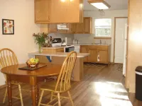 2 Bedroom 2 Bath Condo 15 mins to the hospitals in Saginaw. Hotels in Saginaw