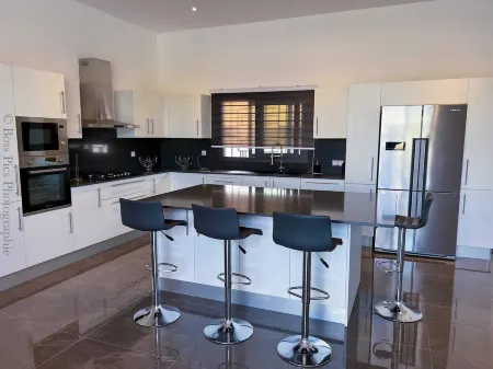 Villa Rahima Romantique Avec Piscine 5 Minutes de la Plage Отели в г. Ngaparou