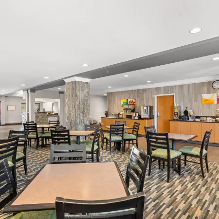 Quality Inn & Suites Denver International Airport