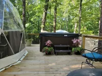 The Glamp Inn Hotels in Lincoln County