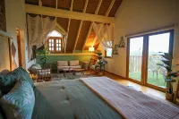 This is Bali in Puerto Rico! A completely private 5R+6BR villa with swimming pool