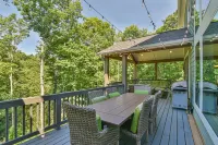 The Gem: Gated Luxury Mtn Home - Hot Tub/Sauna/Basketball/EV Charger/Hiking