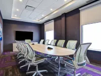 Home2 Suites by Hilton Edmonton South Hotel di Edmonton
