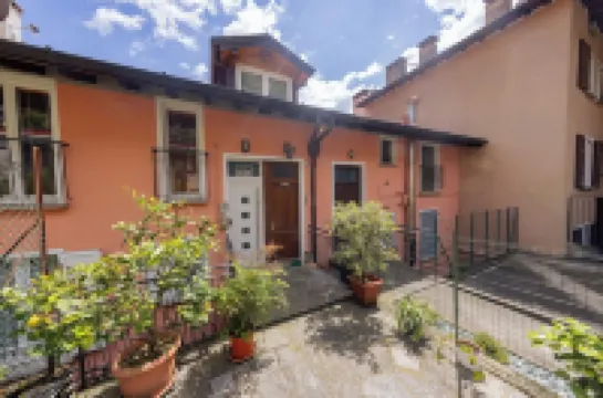 Bright penthouse on Lake Como with breathtaking view.