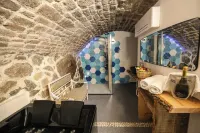 In the center of the ancient Borgo delightful apartment, equipped with all comforts Các khách sạn ở Lu Bagnu