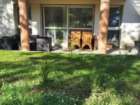 Bel Appartement Avec Jardin Privé au Calme