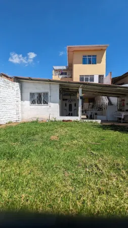Hermosa casita en centro de Cuenca