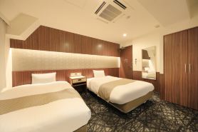 ホテル新宿屋