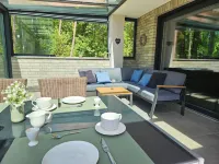 Lychensee villa with lake view, conservatory, fireplace and sauna Hotels in Lychen