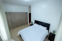 Luxurious 2 bedroom BeachFront Apartment