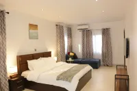 Luxurious 4-bedroom Ensuite Trassaco Home with Outdoor Pool