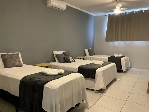 Conforto Para Grupos de Trabalho, Estudo ou Passeio Hotels in Pindamonhangaba