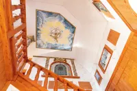 Kastello Guesthouse – Historic Charm and Modern Comfort on a Magical Estate Hotels in Pecsi