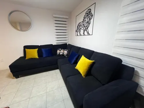 Nice, cozy, familiar and centrally located apartment