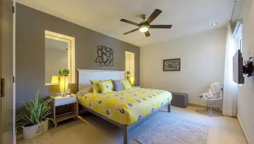 Luxury Condo at Zenith in the Heart of Romantic zone. Best Location 1BR/2Baths