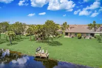 WaterView 176B Sunny Vacation home 3 bdr, 2 ba Close to Gulf, Beaches