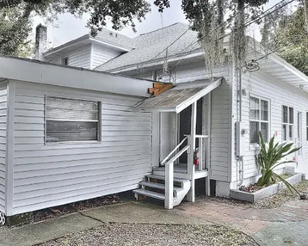 Private Studio on the Bike Trail Hotels in Winter Garden