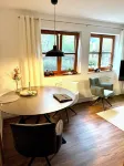 Cozy vacation apartment near the edge of the forest and Franconian lake district 하이데크 호텔
