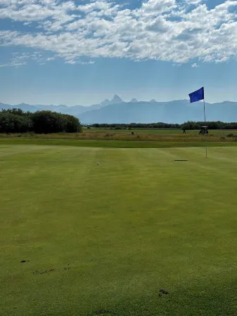 Spacious 3-Bedroom Ammon Condo with WiFi, AC, Full Kitchen & Modern Comforts Отели в г. Аммон