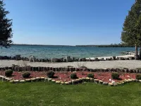 Goffatt Island-your private island  1+1 Bed Cabin 208