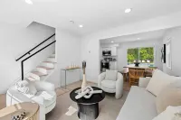 Charming 3-bedroom house with saltwater pool