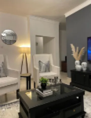 Royal Homestay;A Beautiful, Cozy, Calm, and big enough home stay in Arusha