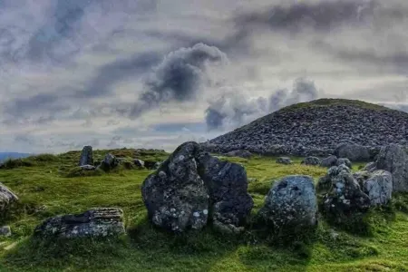 Modern and secure 1-bedroom apartment in Oldcastle - Sleeps 2 -4 people